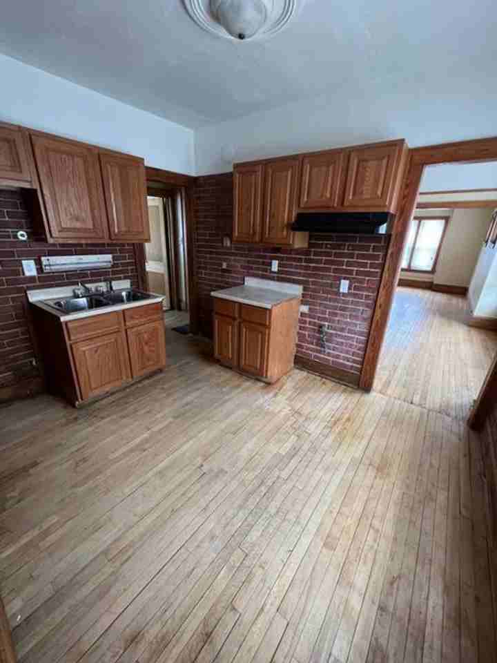 2447 N 48th St - Photo 4 of 14