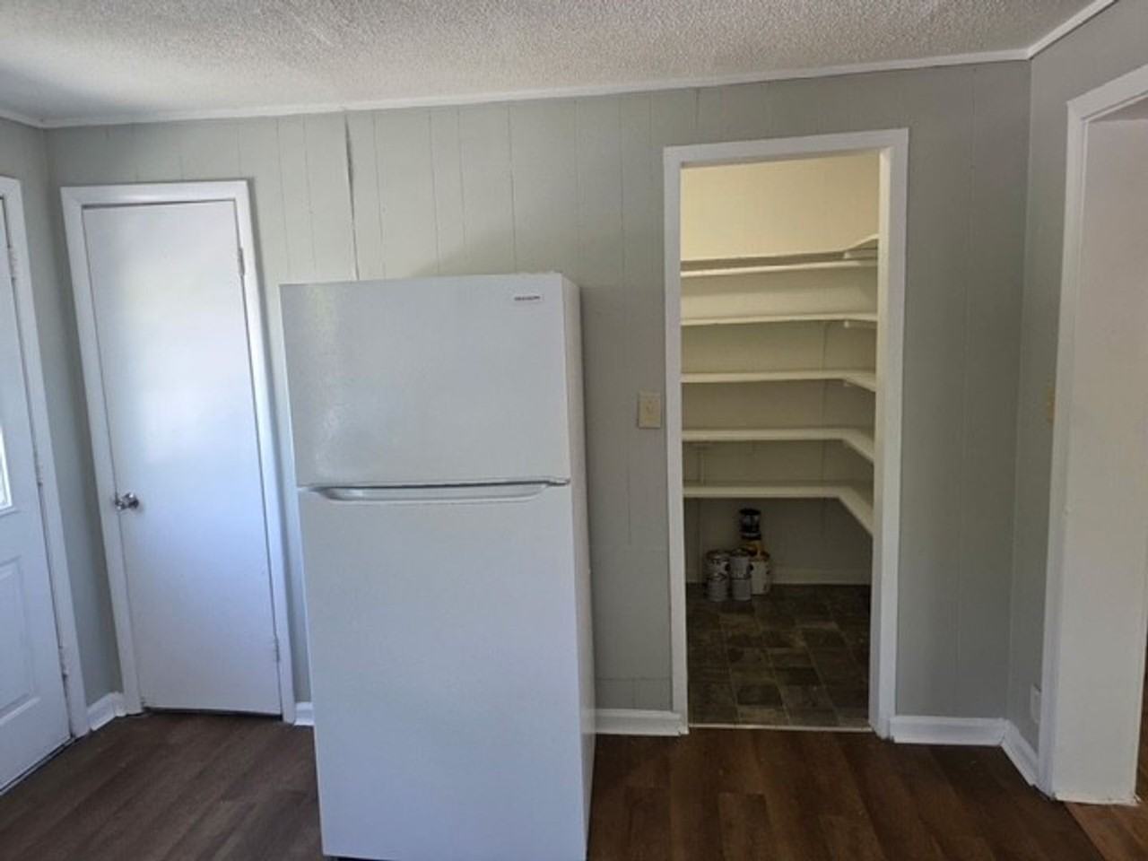 419 High St - Photo 5 of 19