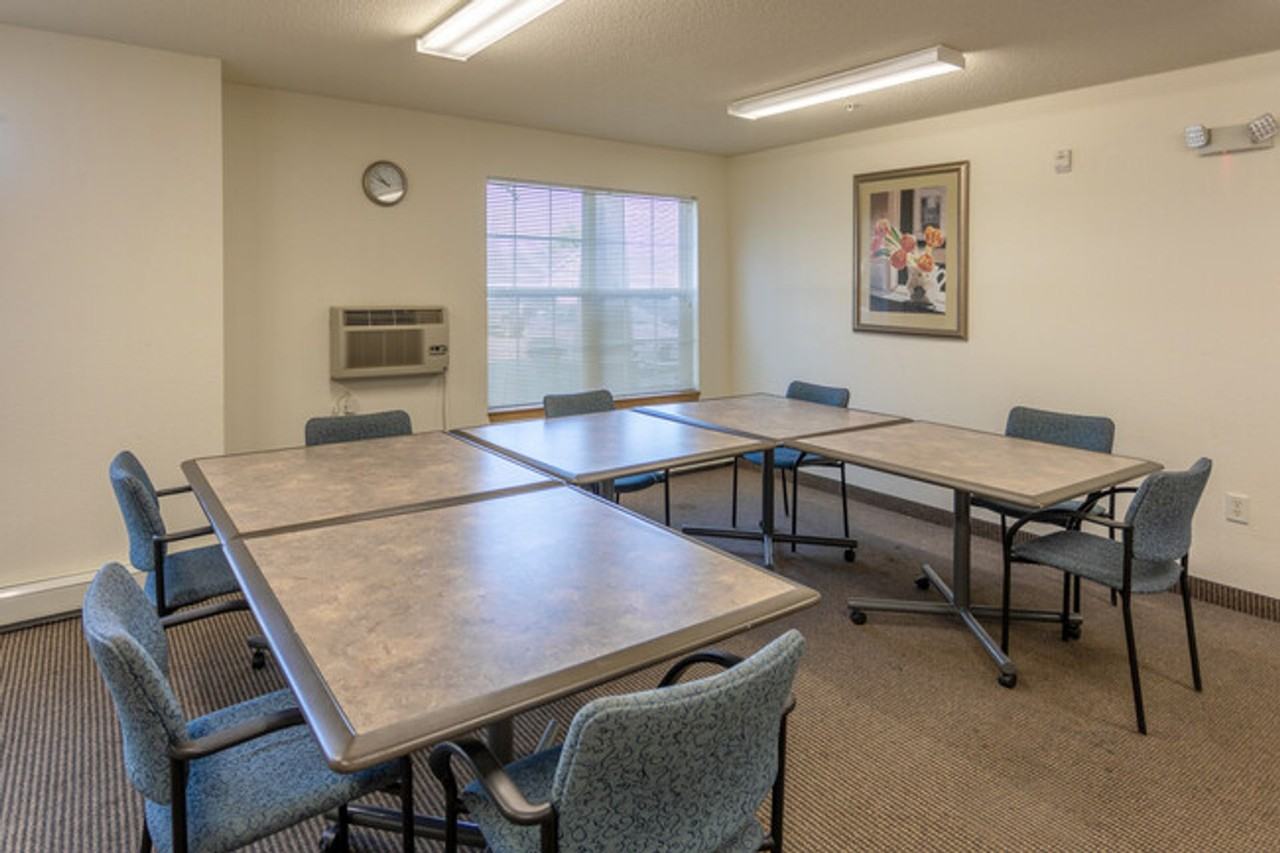 Ashwood Birchwood Apartments - Photo 7 of 12