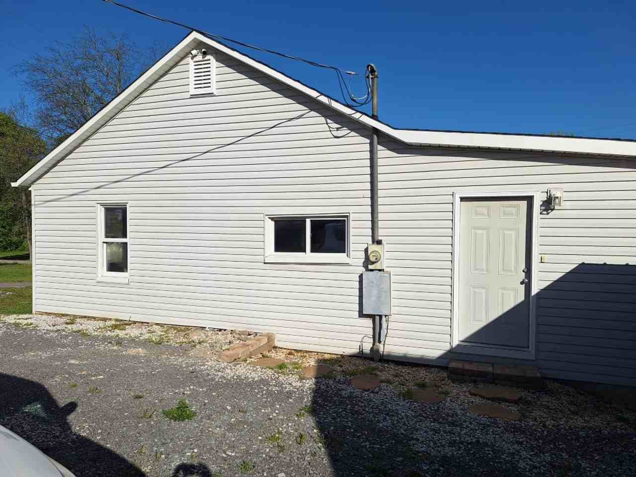 4902 Co Op Rd - Photo 3 of 9