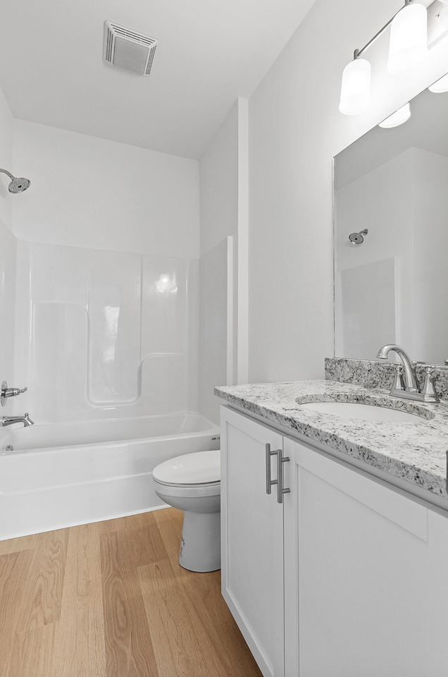 8812 James Creek Dr - Photo 3 of 11