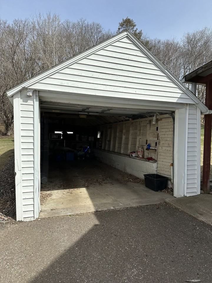 615 13th Ave - Photo 3 of 10