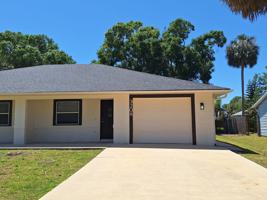 featured image of 3208 India Palm Dr