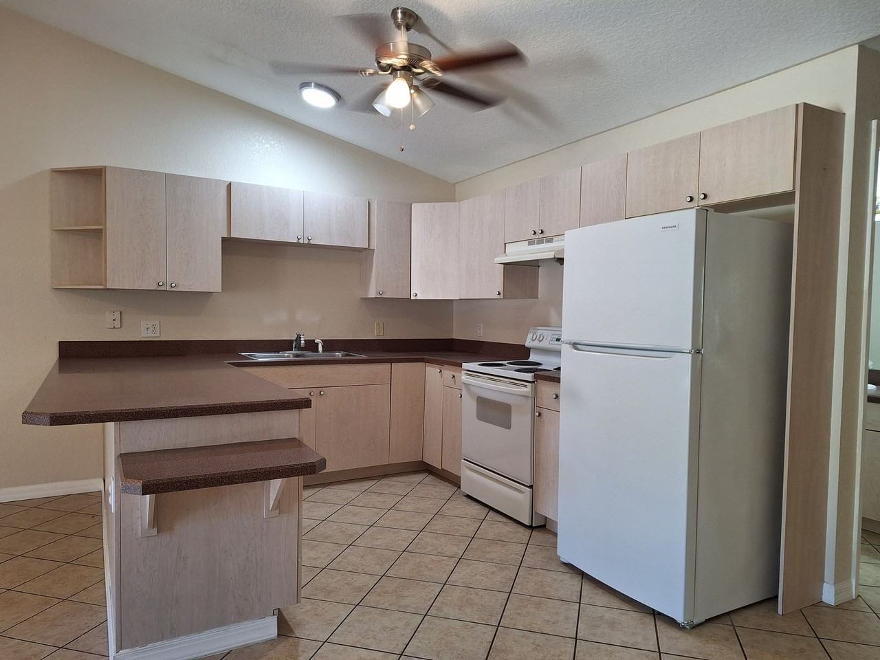 3208 India Palm Dr - Photo 5 of 13