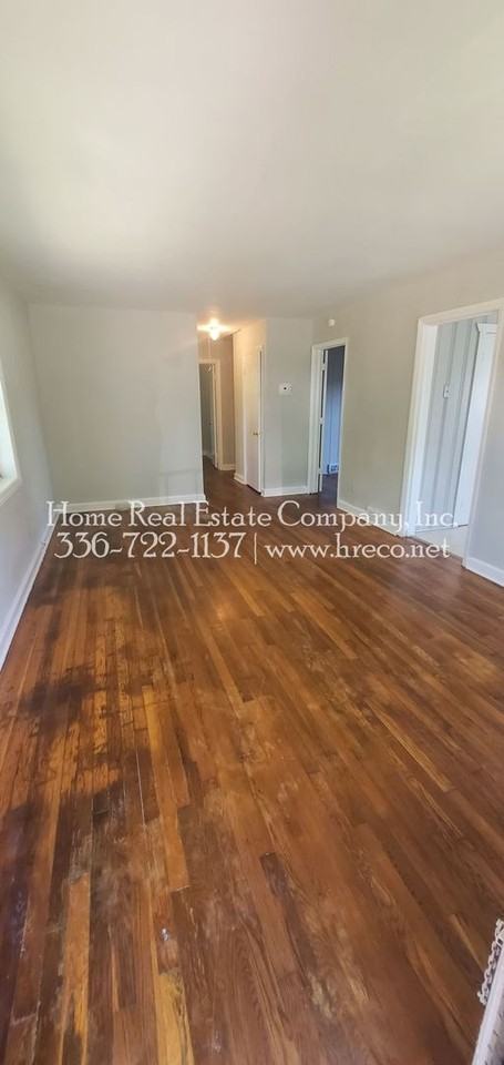 1108 W Academy St - Photo 3 of 9