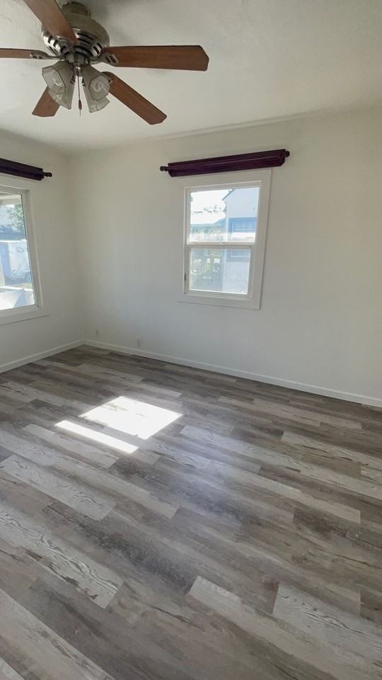 2134 White Ave - Photo 2 of 10