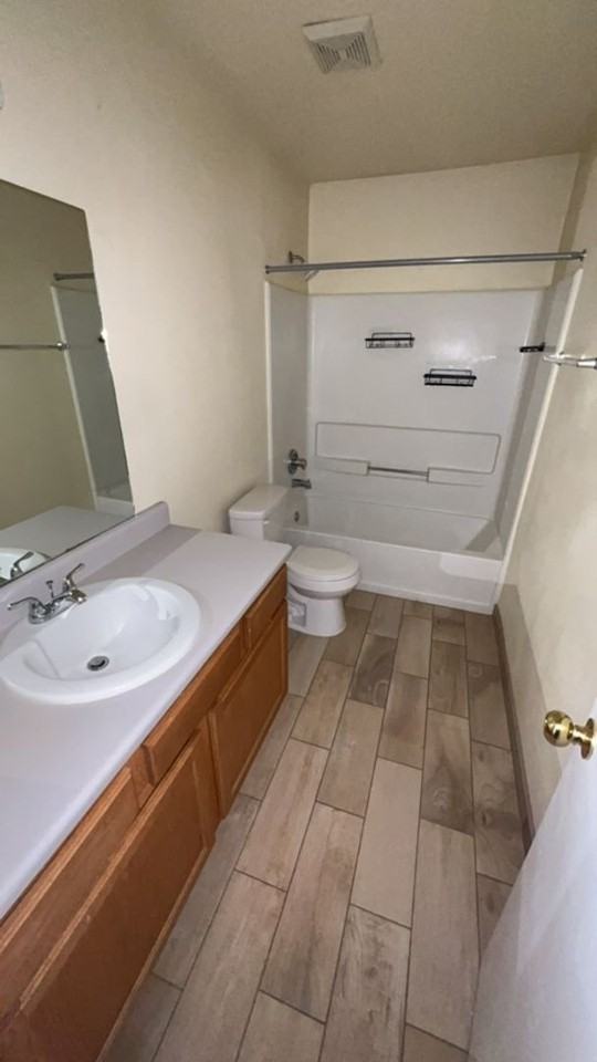 8401 Winter Sage Rd Sw - Photo 5 of 12