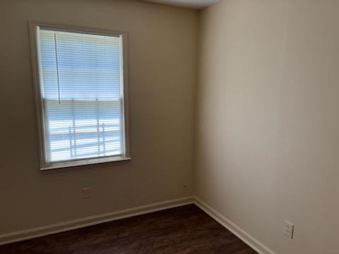 4325 Lincolndale Dr - Photo 6 of 10