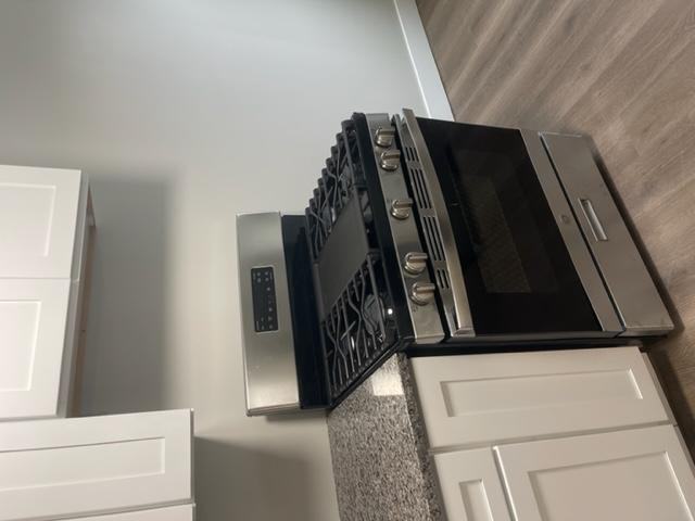 11 E Donegal St - Photo 2 of 14