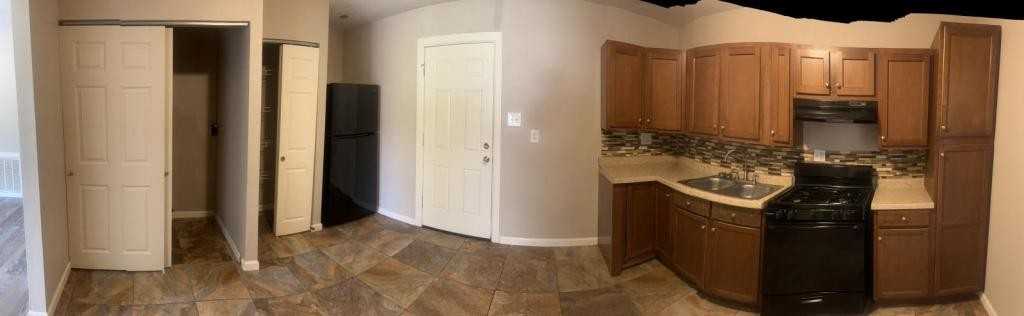 5300 Grove Ave - Photo 4 of 11