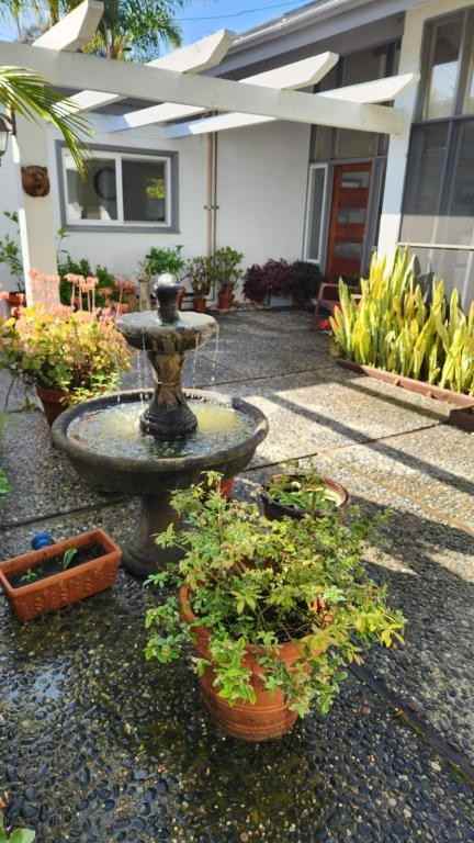 345 N Ontare Rd - Photo 2 of 14