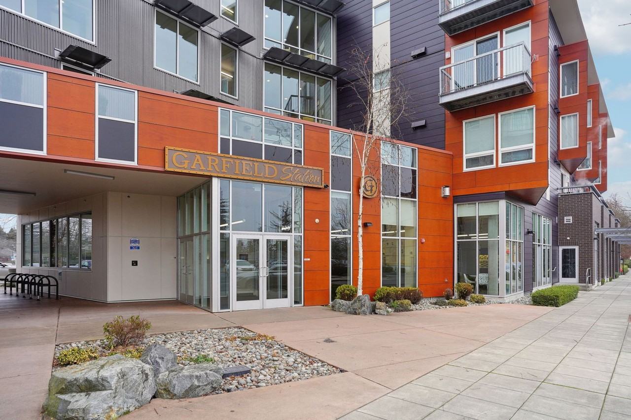 Garfield Station - Photo 7 of 50