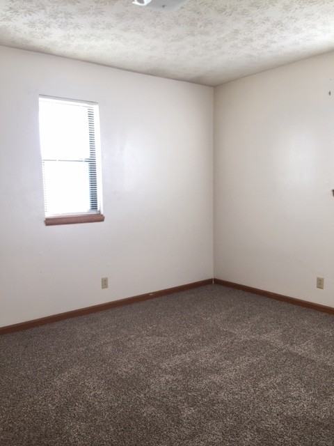 1166 S Glenn Ave #A - Photo 4 of 18