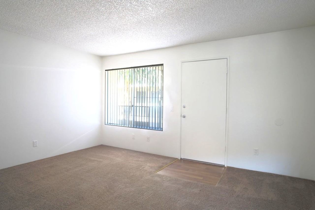 Kendall Brook Apartments - Photo 4 of 23