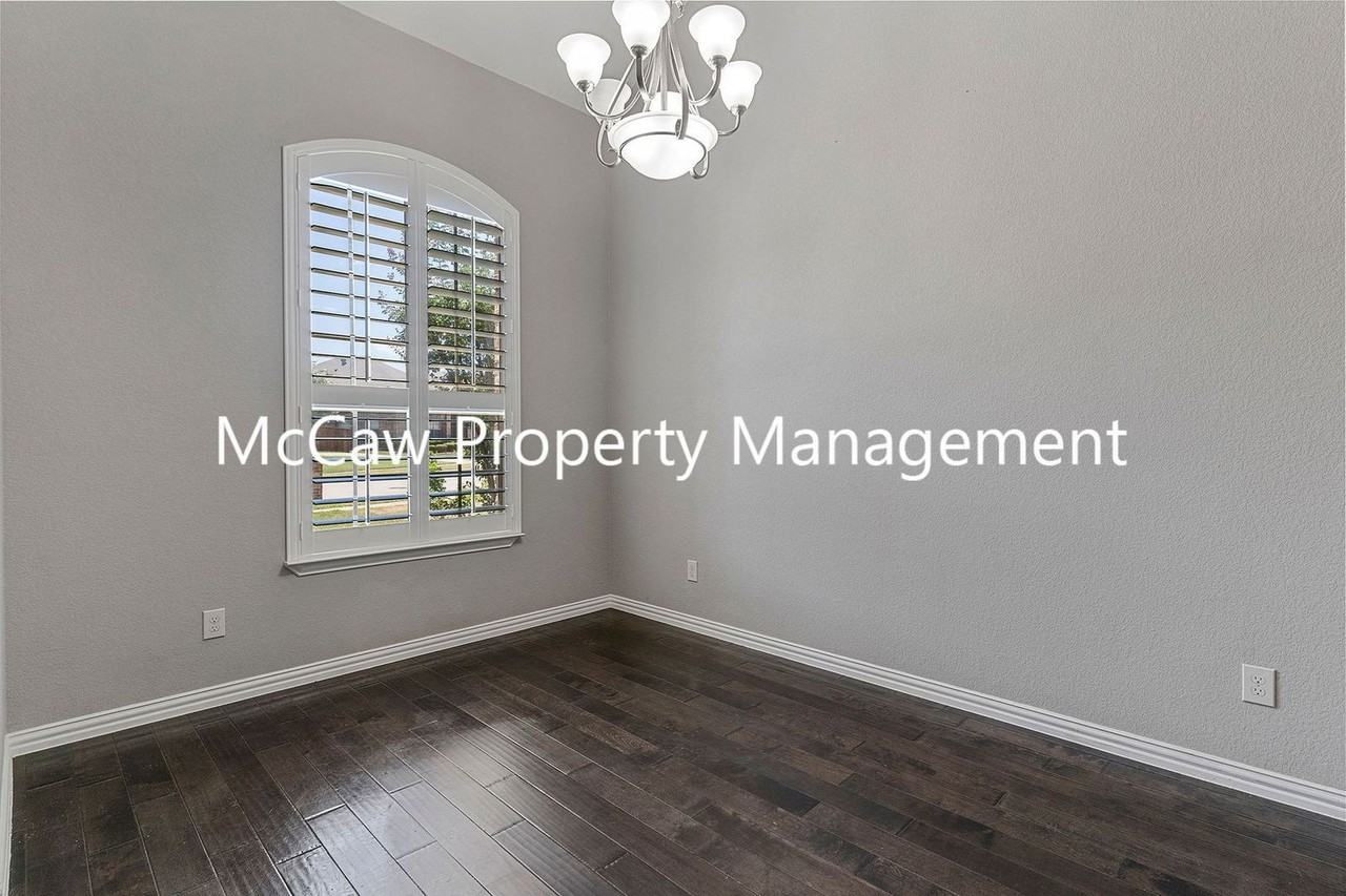 4437 Paula Ridge Ct - Photo 4 of 21