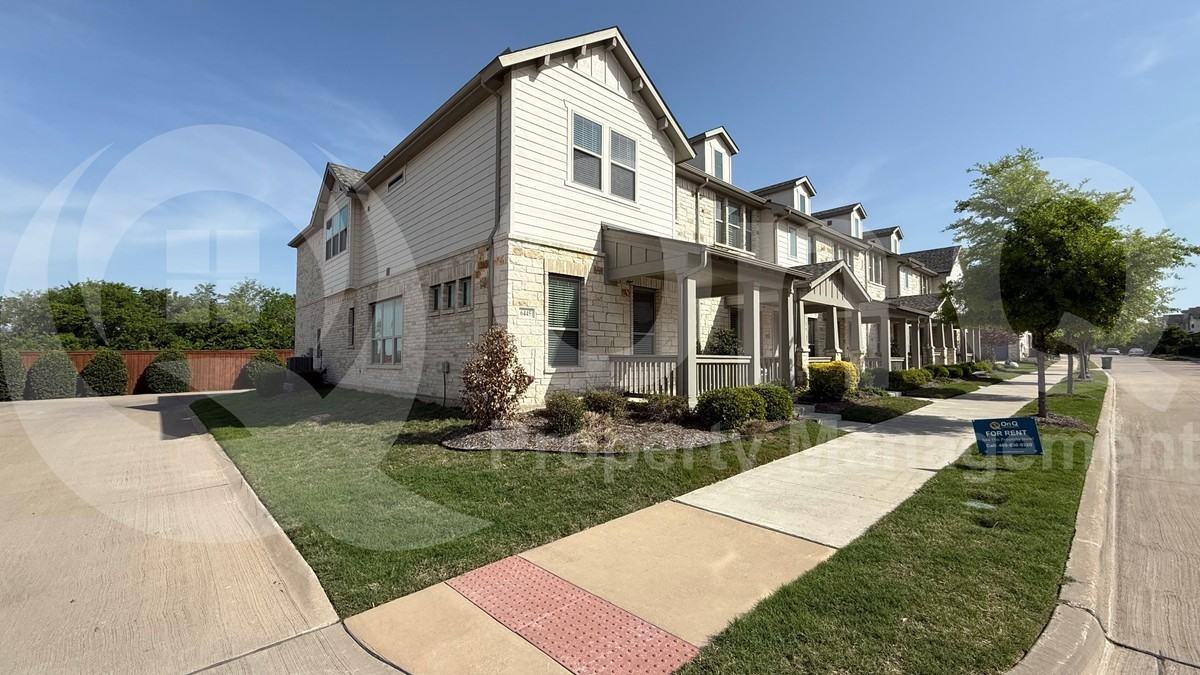 6445 Northern Dancer Dr - Photo 2 of 24