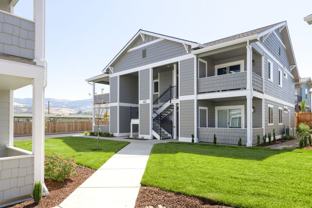 NEWER CONSTRUCTION IN TALENT; TRENTON SQUARE - Photo 1 of 1