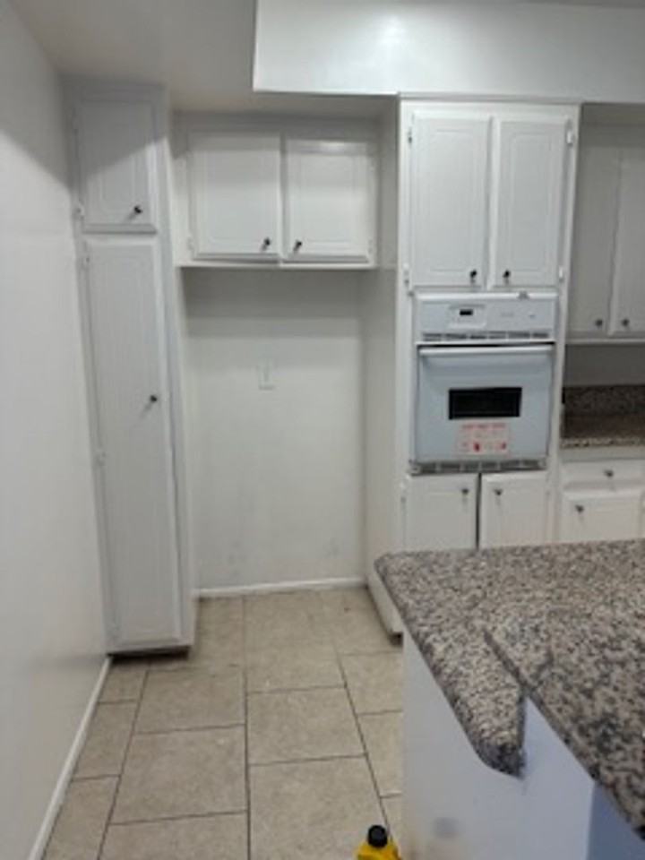 k820 - Photo 2 of 24