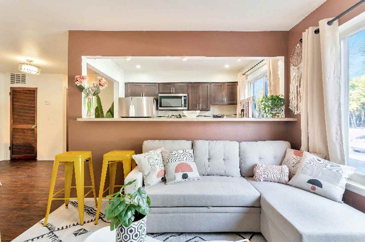 MARGO MANOR-1250 - Photo 5 of 12