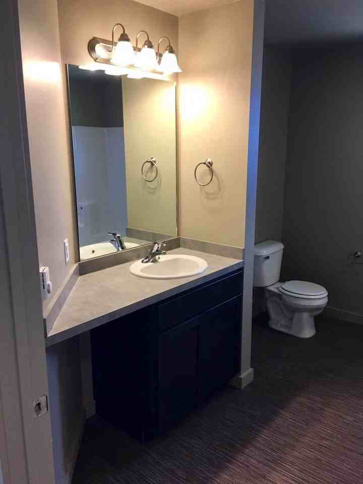 4845 Golden Gate Ave - Photo 7 of 11