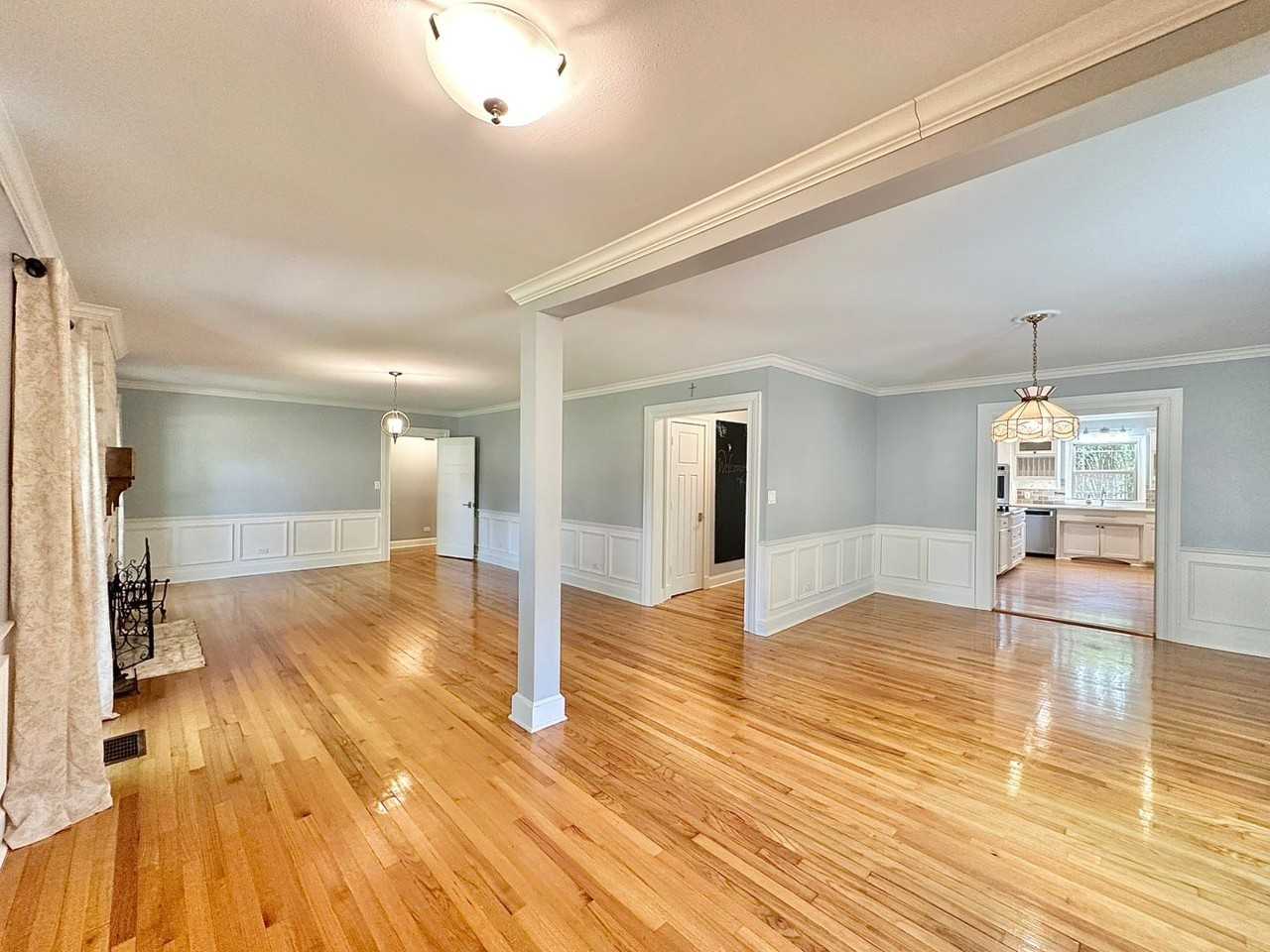 802 Hamvasy Ln - Photo 6 of 50