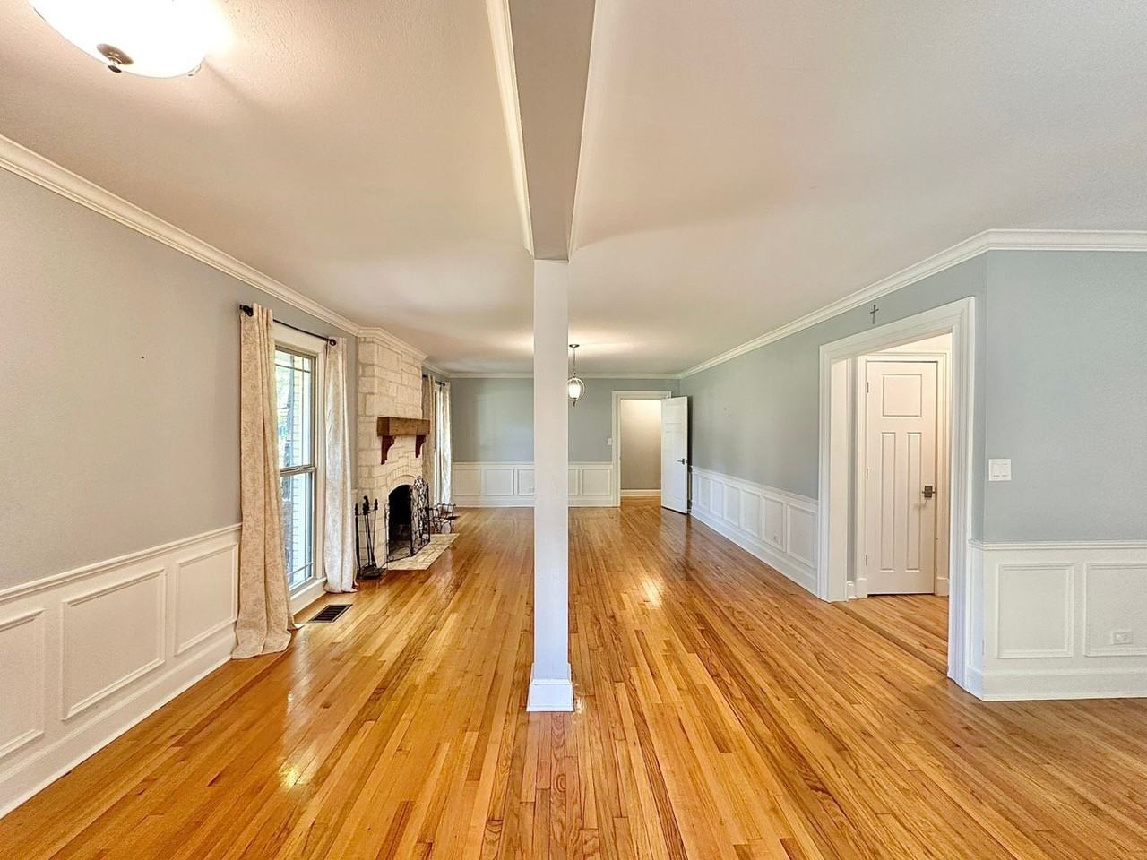 802 Hamvasy Ln - Photo 7 of 50