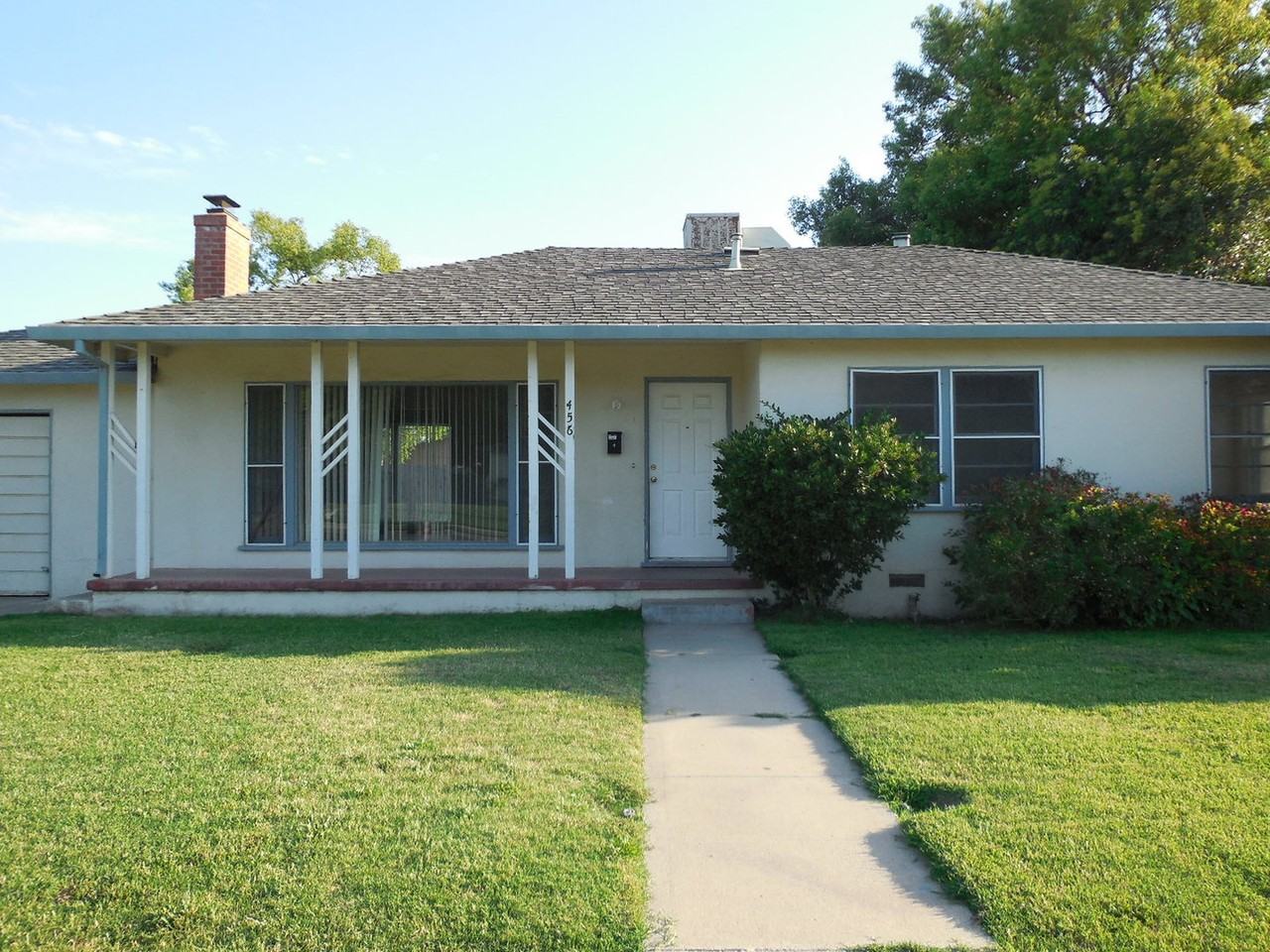 456 Drakeley Ave - Photo 3 of 21