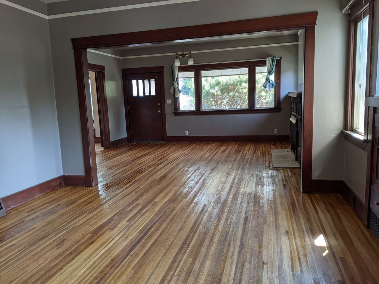 803 10th Ave - Photo 2 of 16