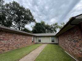 featured image of 1022 North Parker Road