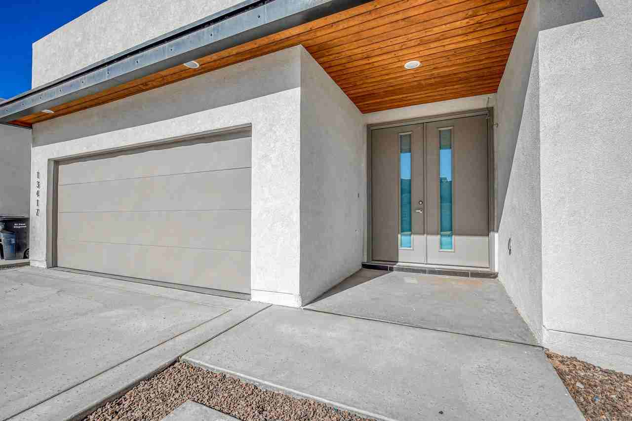 13417 Highworth Dr - Photo 7 of 50