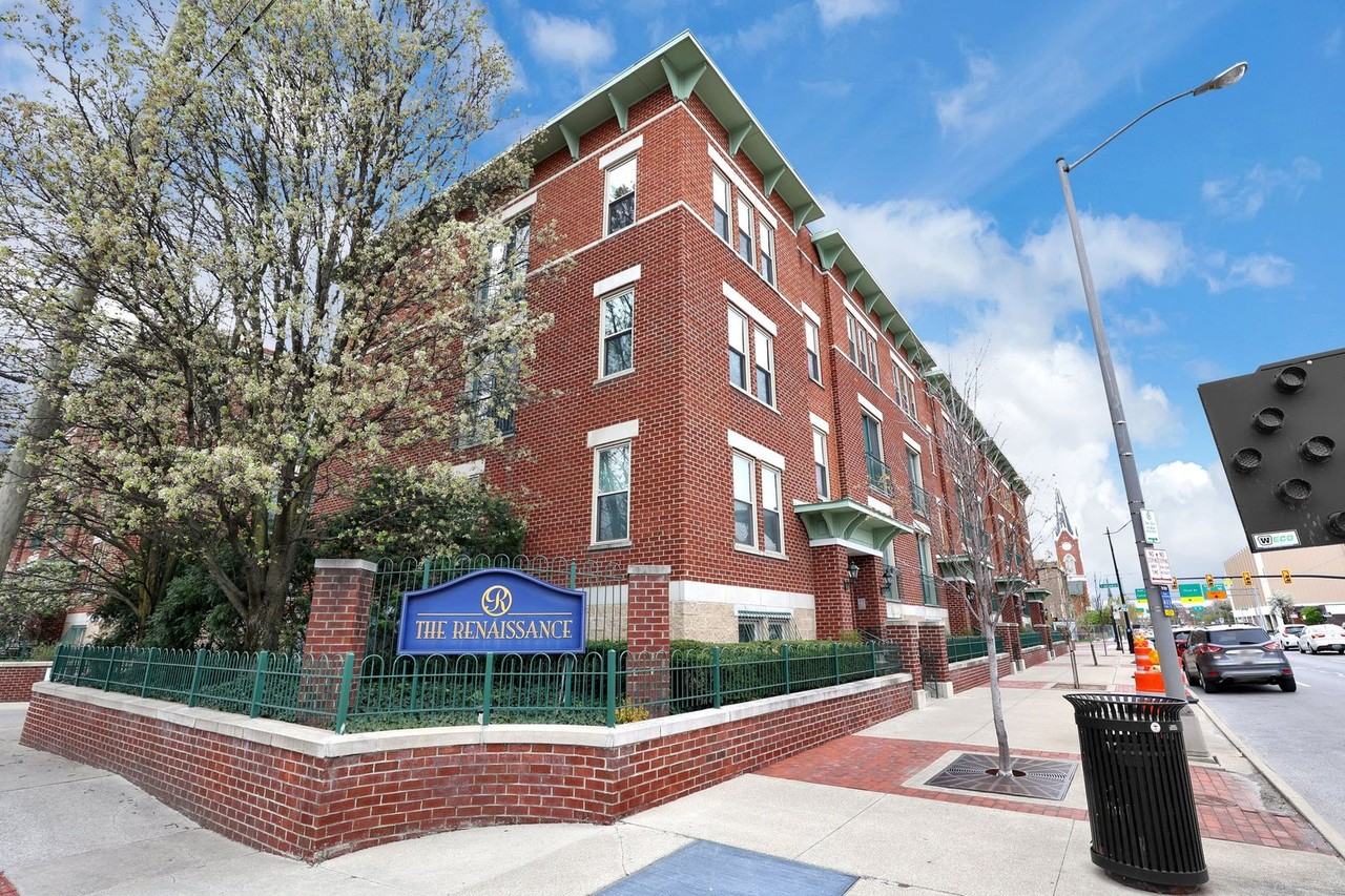 336 S 3rd St #3 - Photo 3 of 26