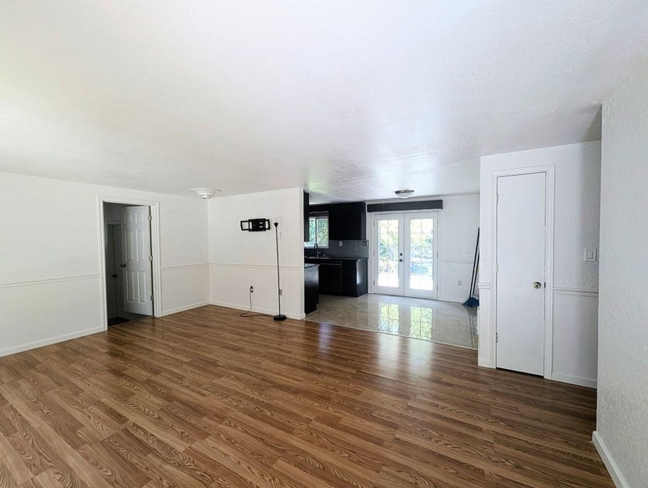 3214 95th Dr Se - Photo 3 of 17