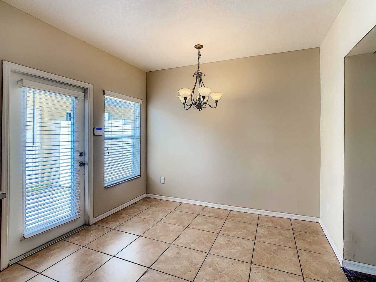 13306 Daniels Landing Cir - Photo 6 of 15