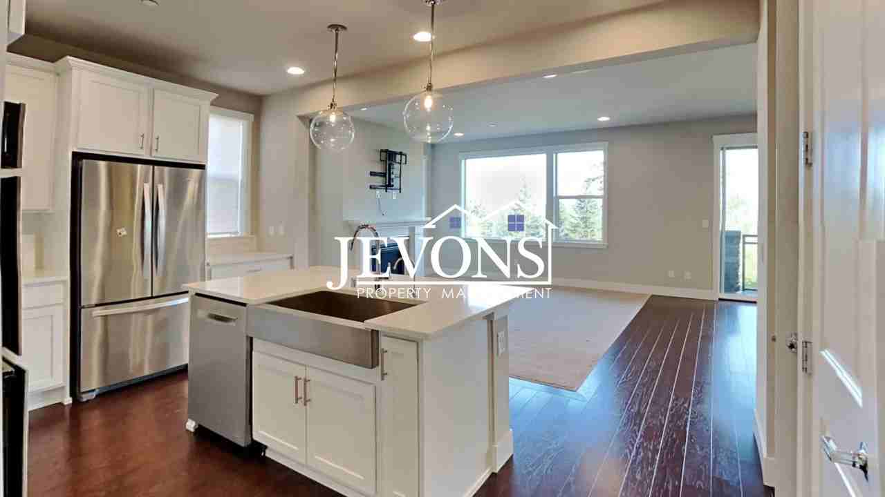 34426 Se Hearing St - Photo 3 of 50