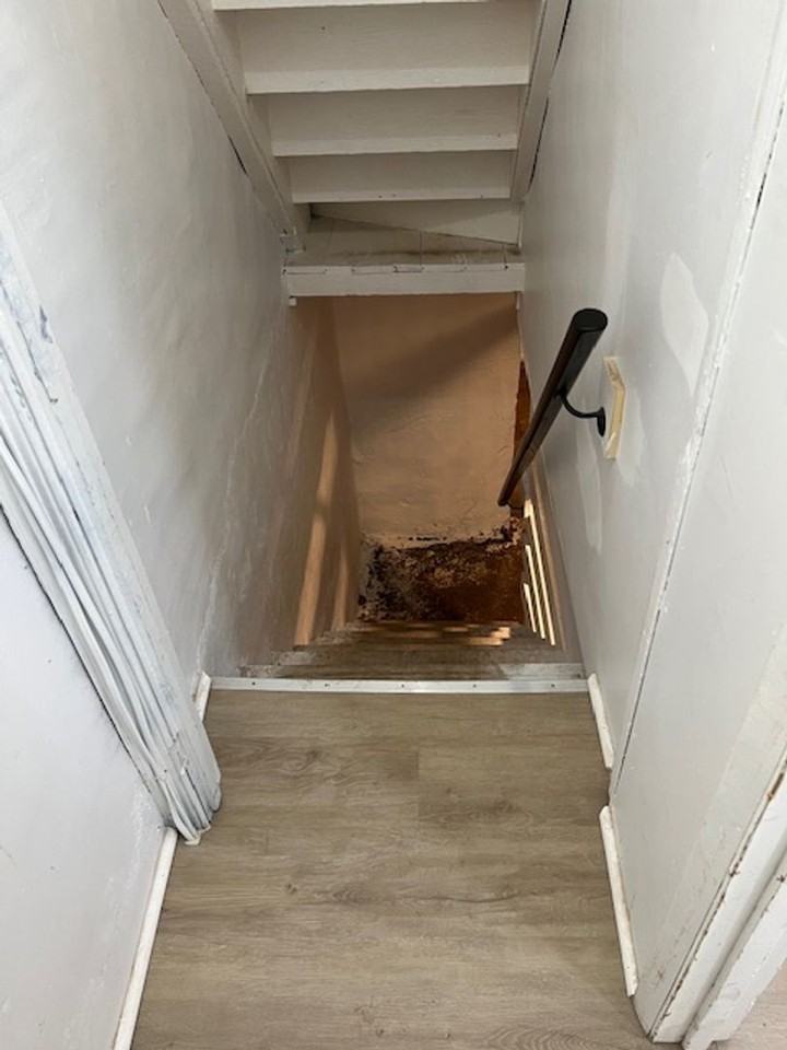 814 South St - Photo 4 of 22
