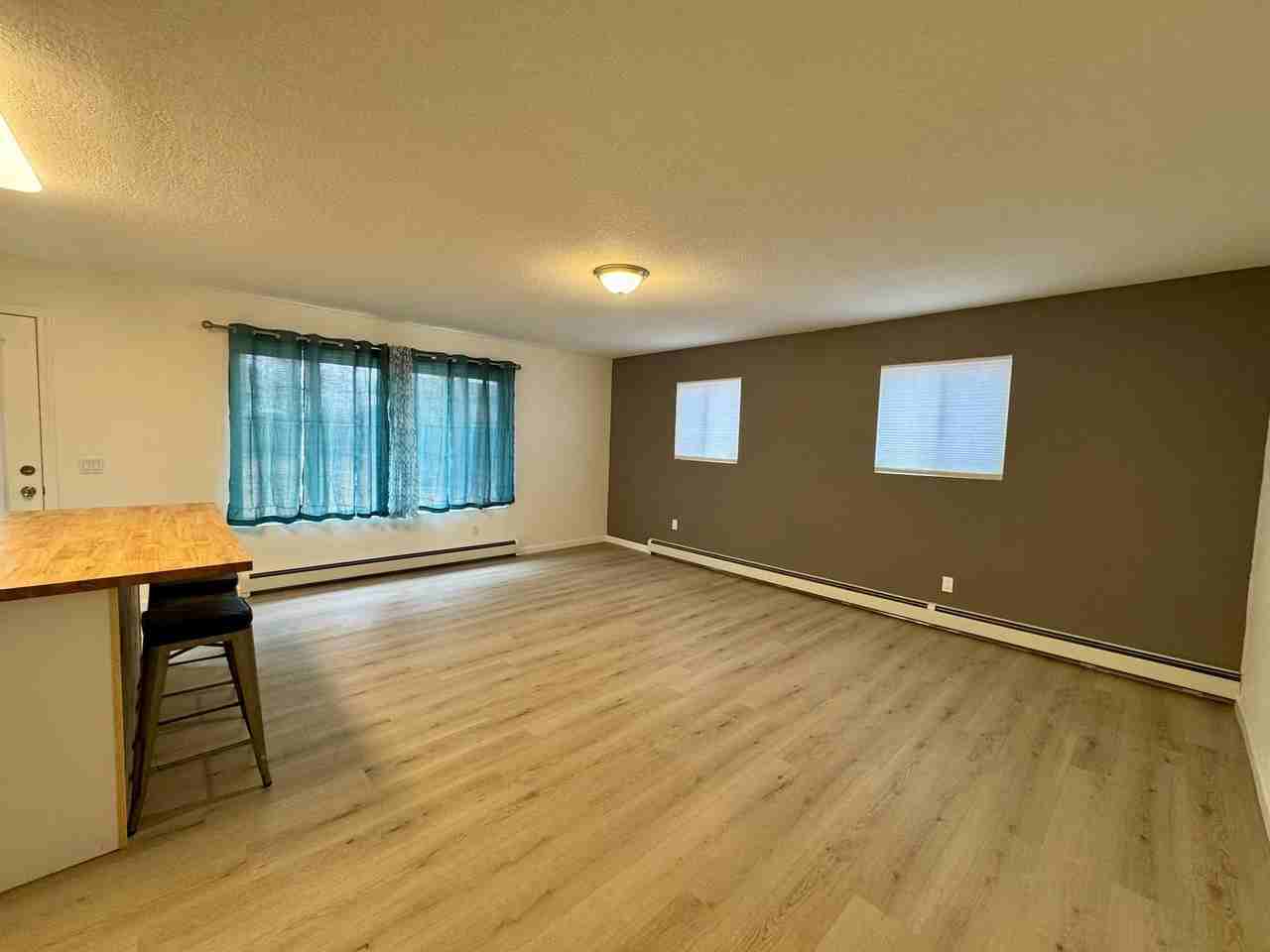 136 Trumpeter Ave - Photo 4 of 15