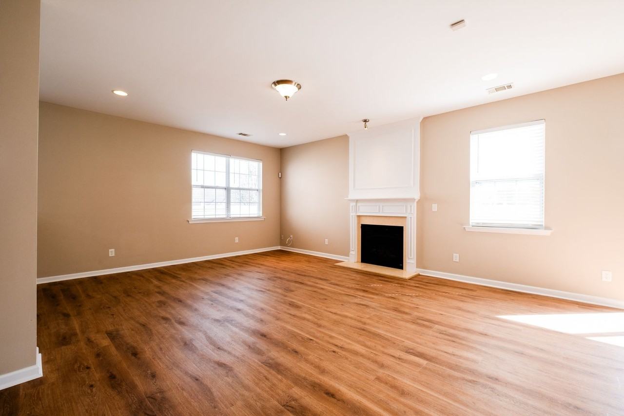 10943 Trout Creek Pl - Photo 2 of 34