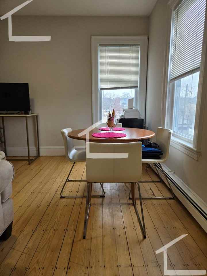 7 Pearl St - Photo 2 of 11