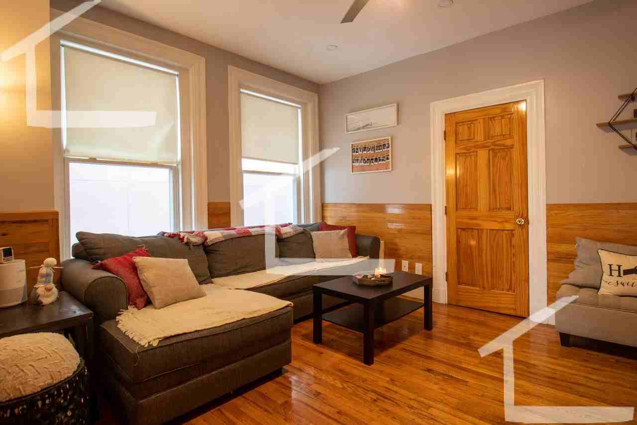 113 Elm St - Photo 2 of 10