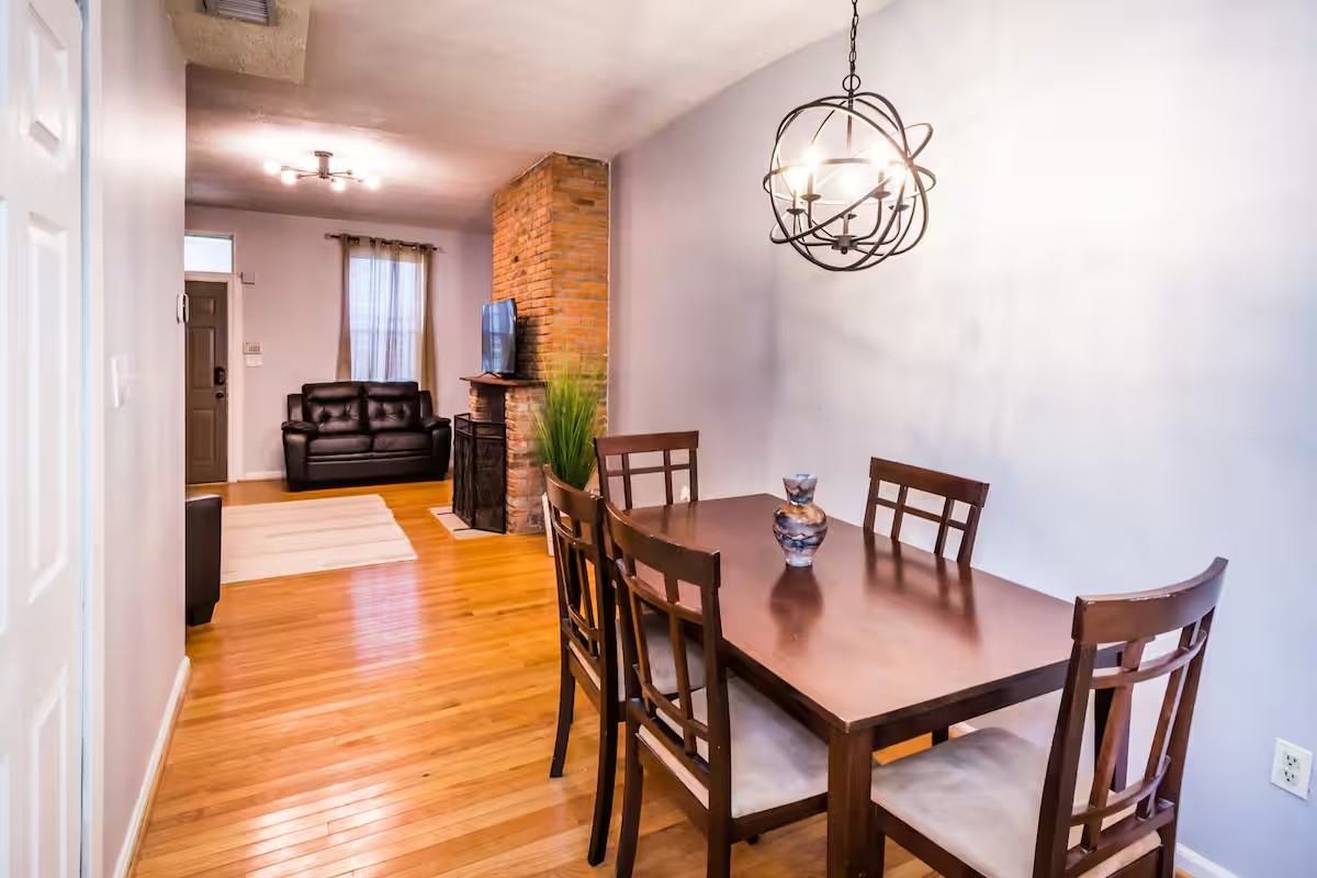 904 S Hanover St #NA - Photo 4 of 30