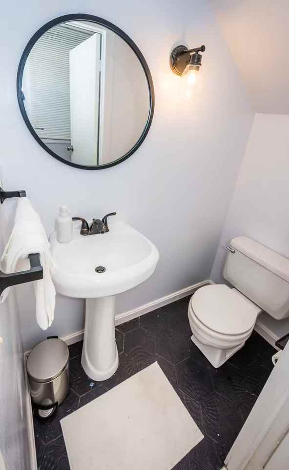 904 S Hanover St #NA - Photo 6 of 30