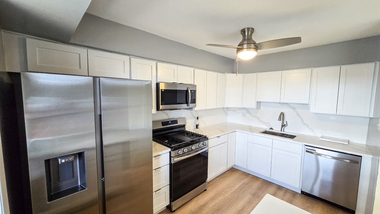 1590 Alta Dr #D13 - Photo 3 of 19