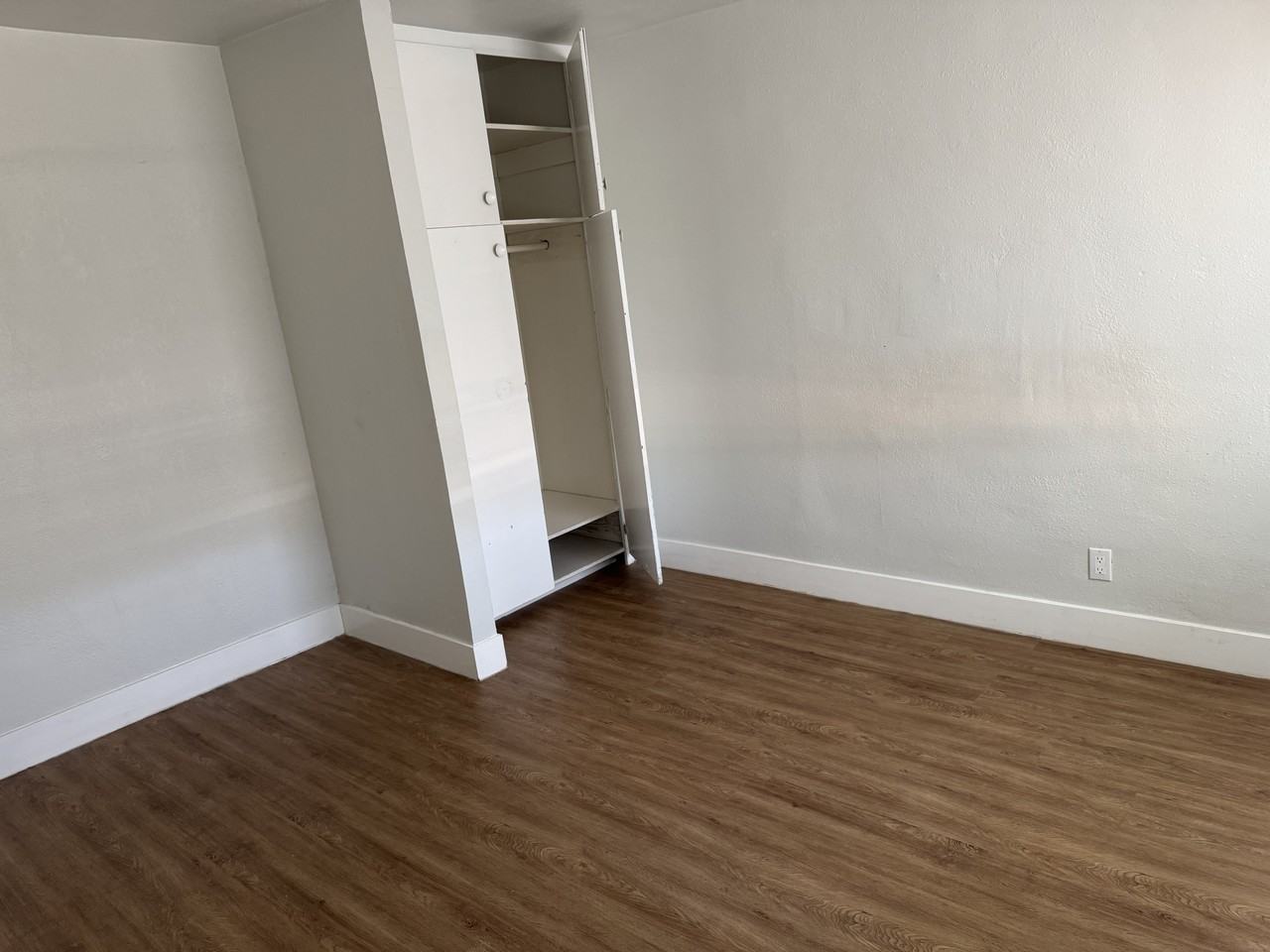 333B S Main Ave #1 - Photo 6 of 9