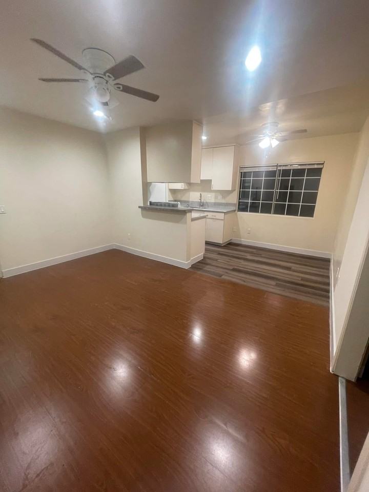 260 S Avenue 50 #212 - Photo 4 of 8