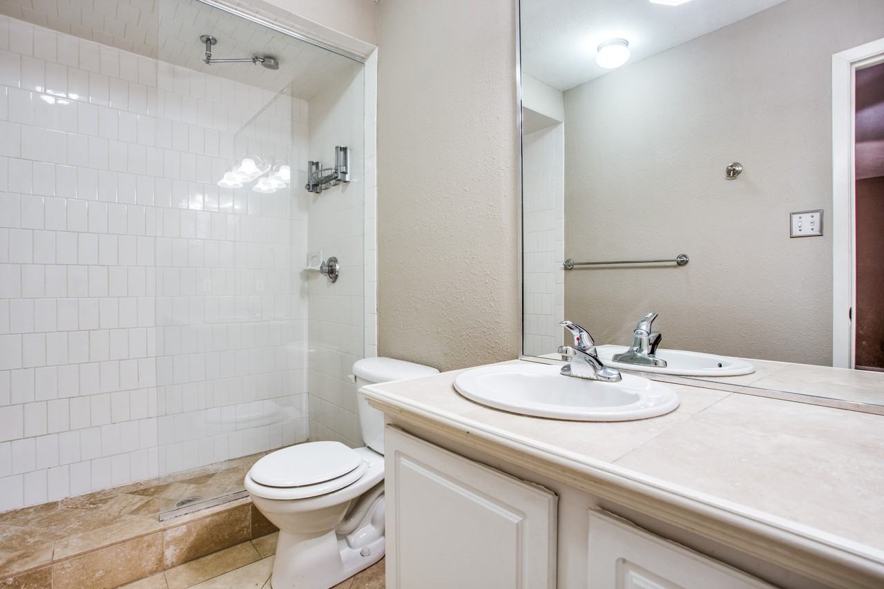 5937 E University Blvd #227 - Photo 5 of 17