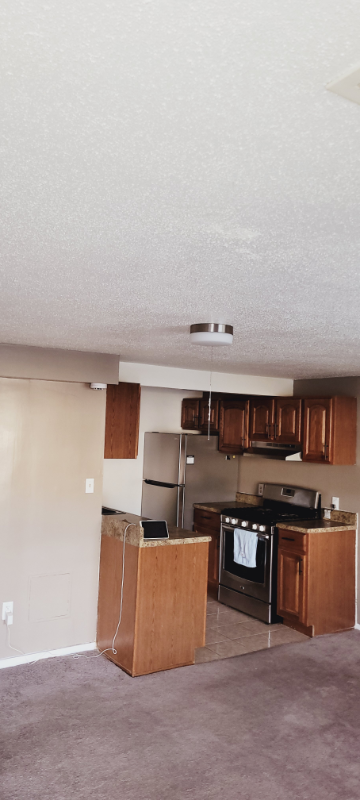 1916 Village Green Dr - Photo 2 of 25