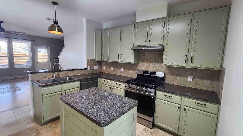 17923 Egret Lake Way - Photo 3 of 25