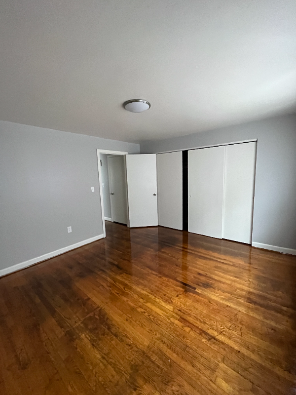 399 Zion St #A05 - Photo 3 of 5