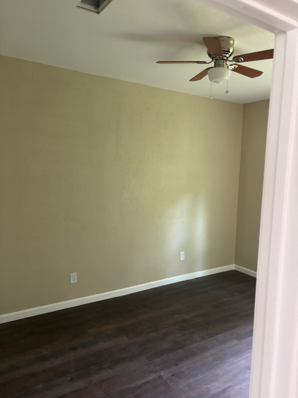 660 Wingate St - Photo 2 of 7