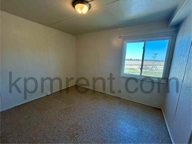 Stardust Apartments - Photo 5 of 15